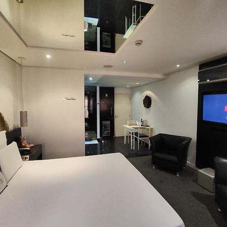 Motel Confidence ซานโตอันเดร ภายนอก รูปภาพ